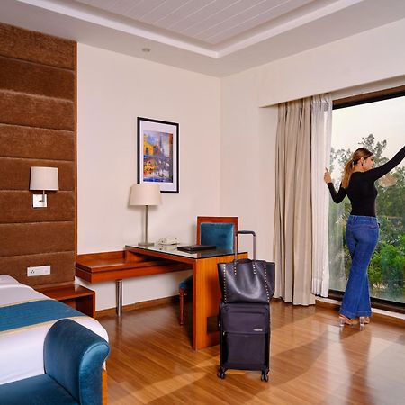 Best Western Country Woods Ambala Bagian luar foto