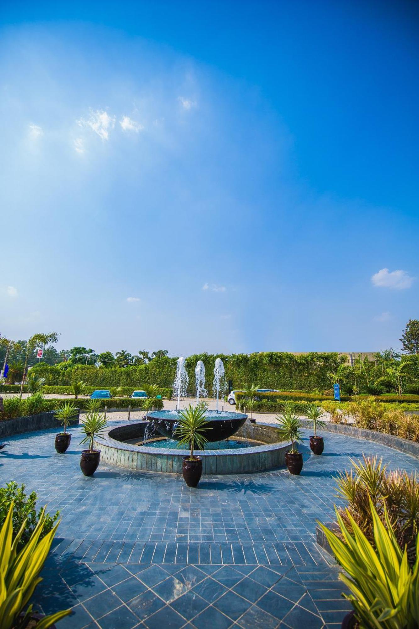 Best Western Country Woods Ambala Bagian luar foto