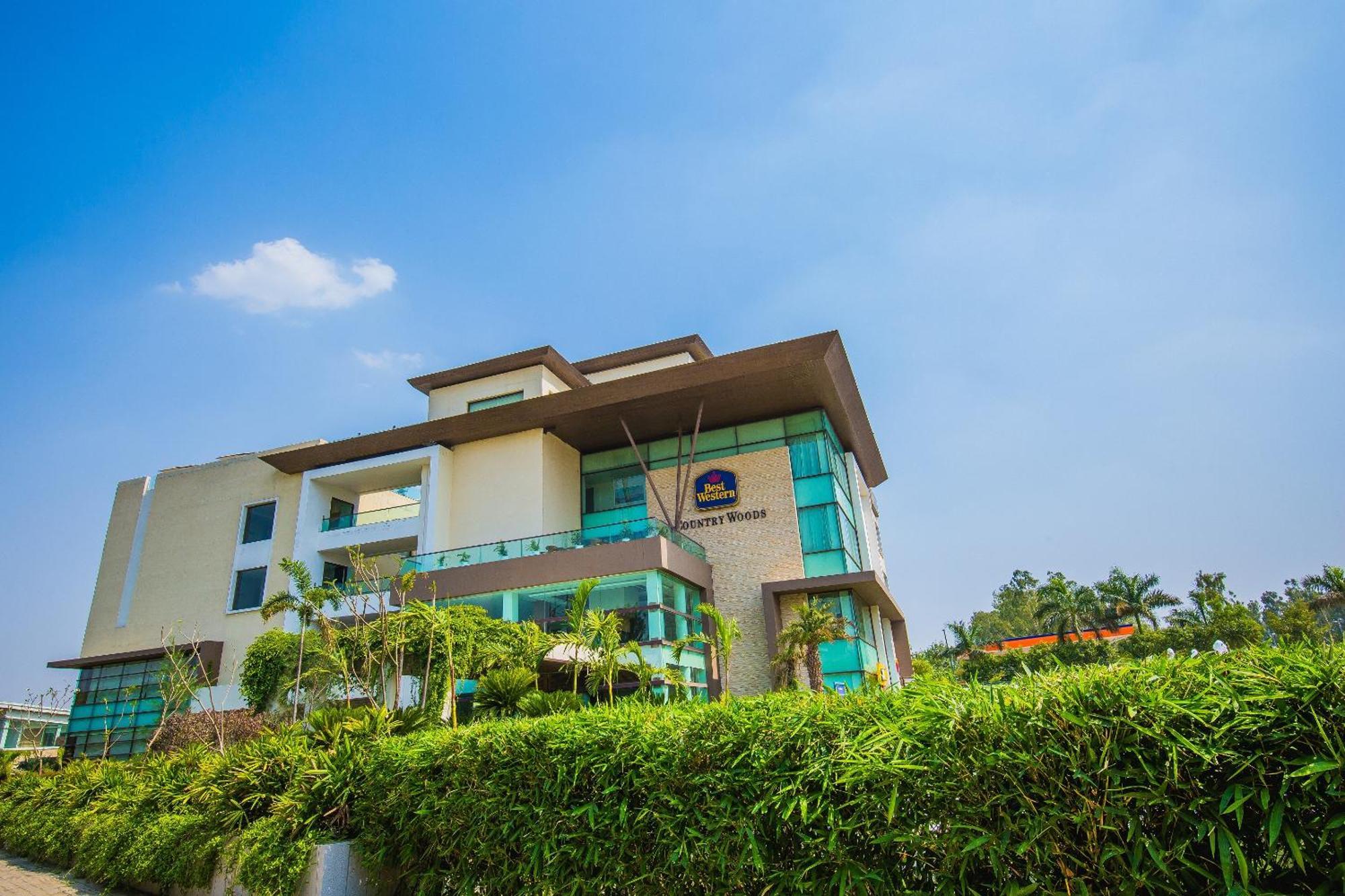 Best Western Country Woods Ambala Bagian luar foto